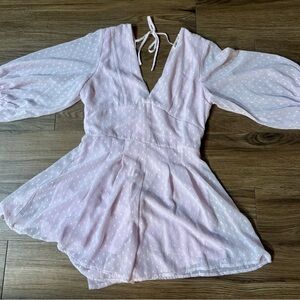 Francesca’s light pink romper SMALL